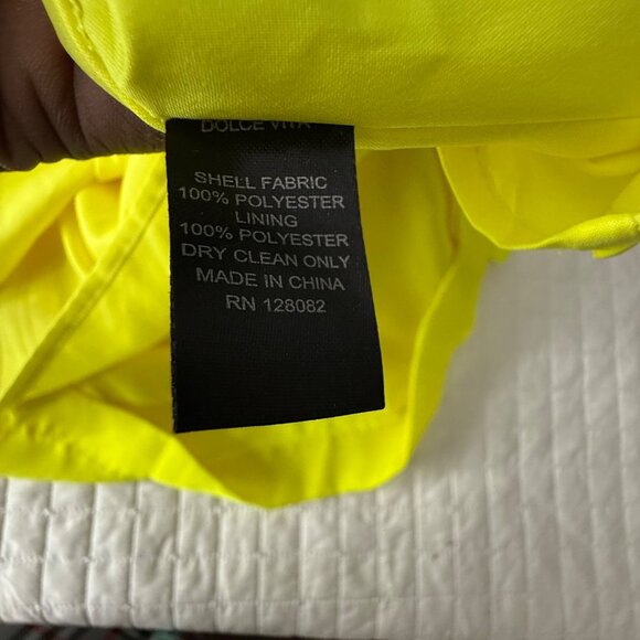 Dolce Vita Yellow Sleeveless Dress Size M Polyester Lace-Up Back - Picture 6 of 9